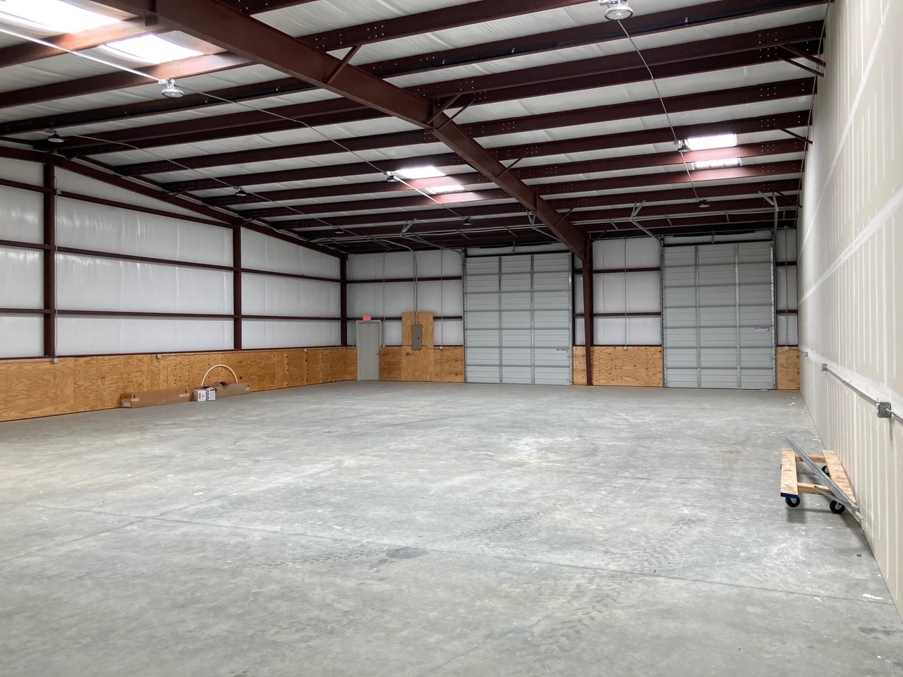 distribution space for lease in Alvarado